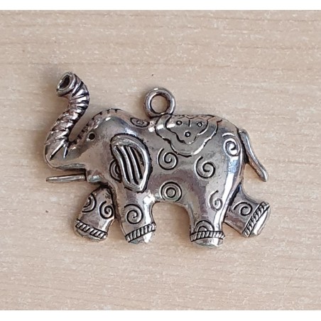 Anhänger Elefant