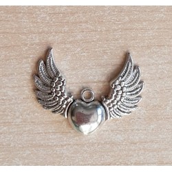 Anhänger Herz mit Flügel
