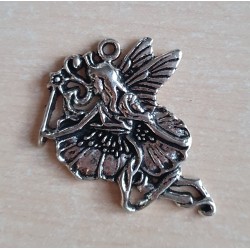 Anhänger Elfe