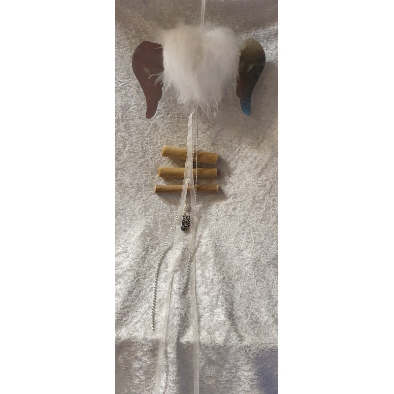 Hängedeko Herz mit Flügel