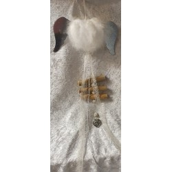Hängedeko Herz mit Flügel