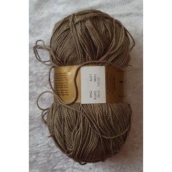 Garn taupe