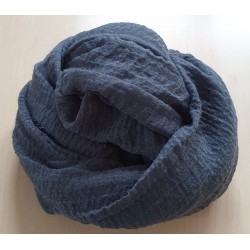 Schal grau