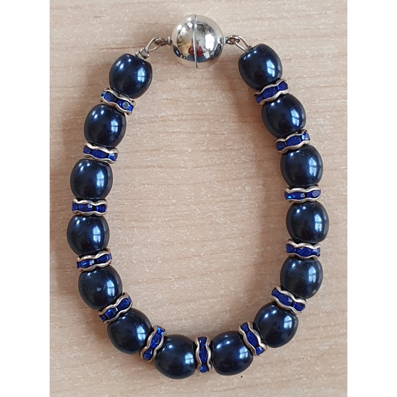Perlen Armband dunkelblau