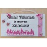 Schild Herzlich Willkommen....