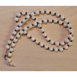 Gesichtsmasken- Halterungs-Kette weiss/braun