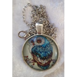 Kette mit Cabochon-Anhänger Eule