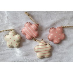 Metall Blume creme