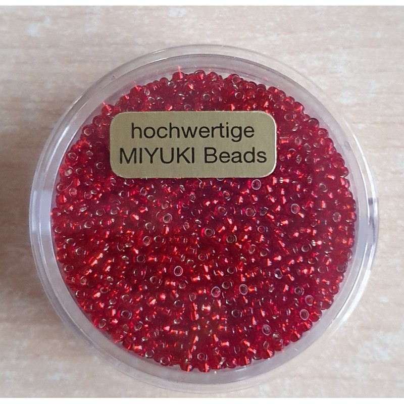 Miyuki Rocailles silverlined dark red