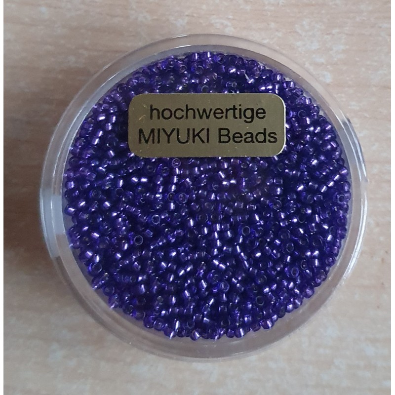 Miyuki Rocailles silverlined purple