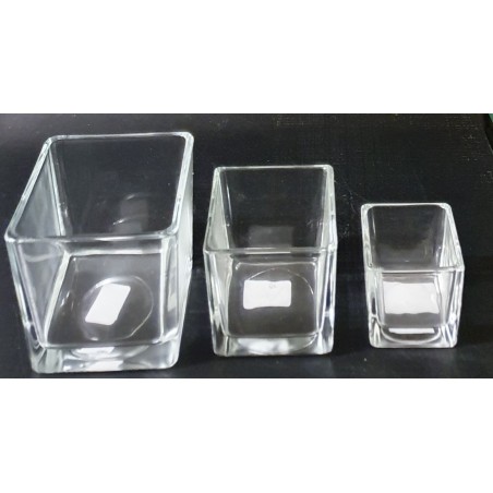Glas Würfel 3